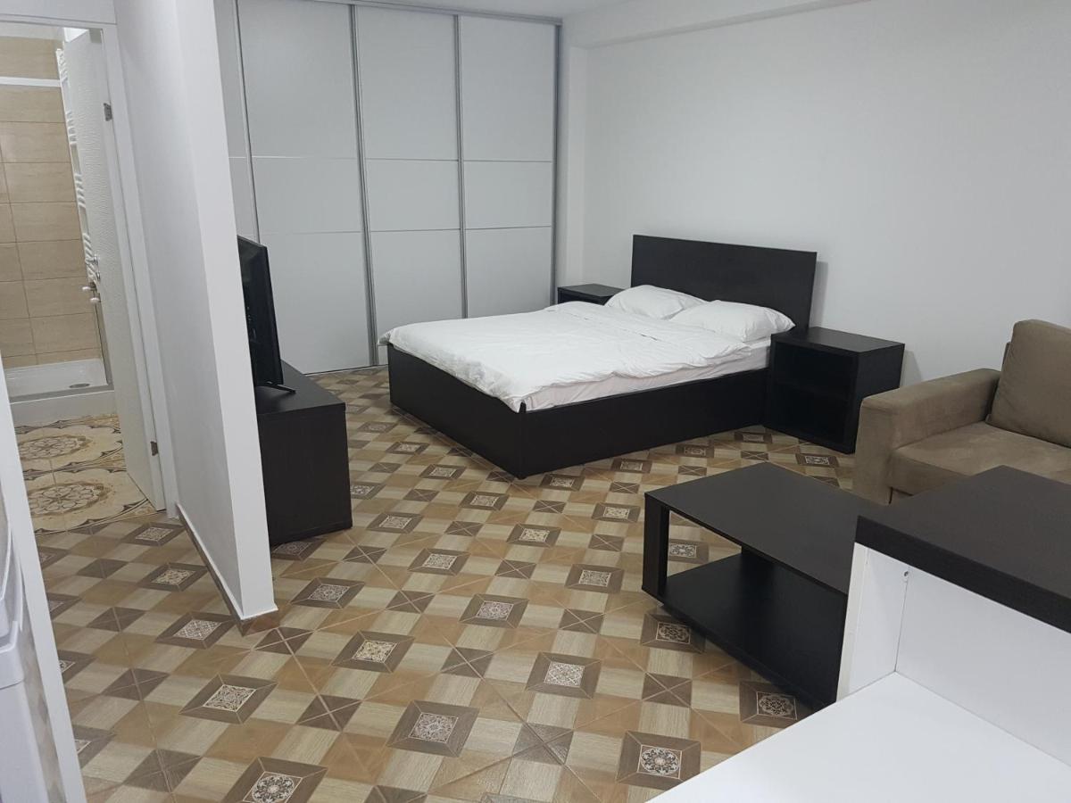 Aparthomes Fundeni Bukares Bagian luar foto