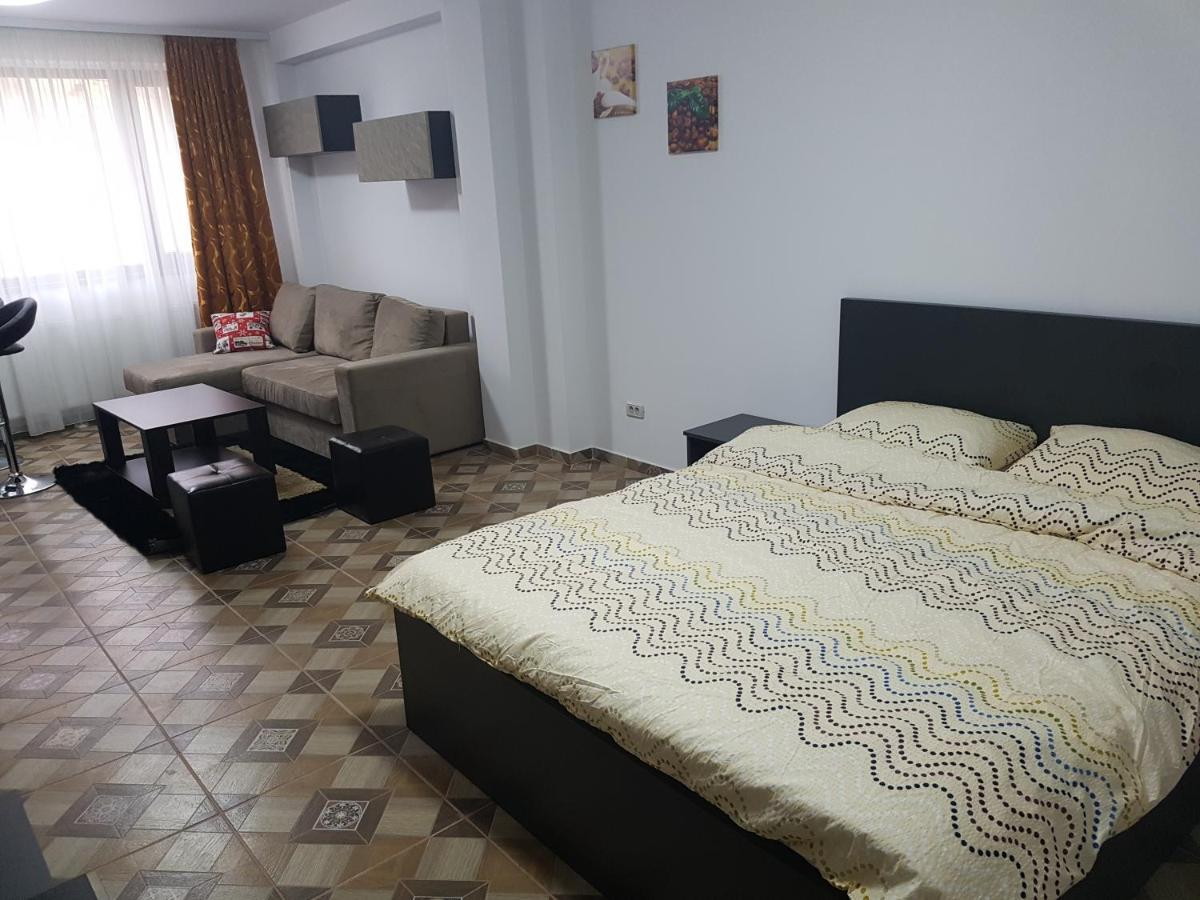 Aparthomes Fundeni Bukares Bagian luar foto