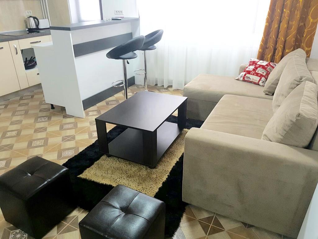 Aparthomes Fundeni Bukares Bagian luar foto